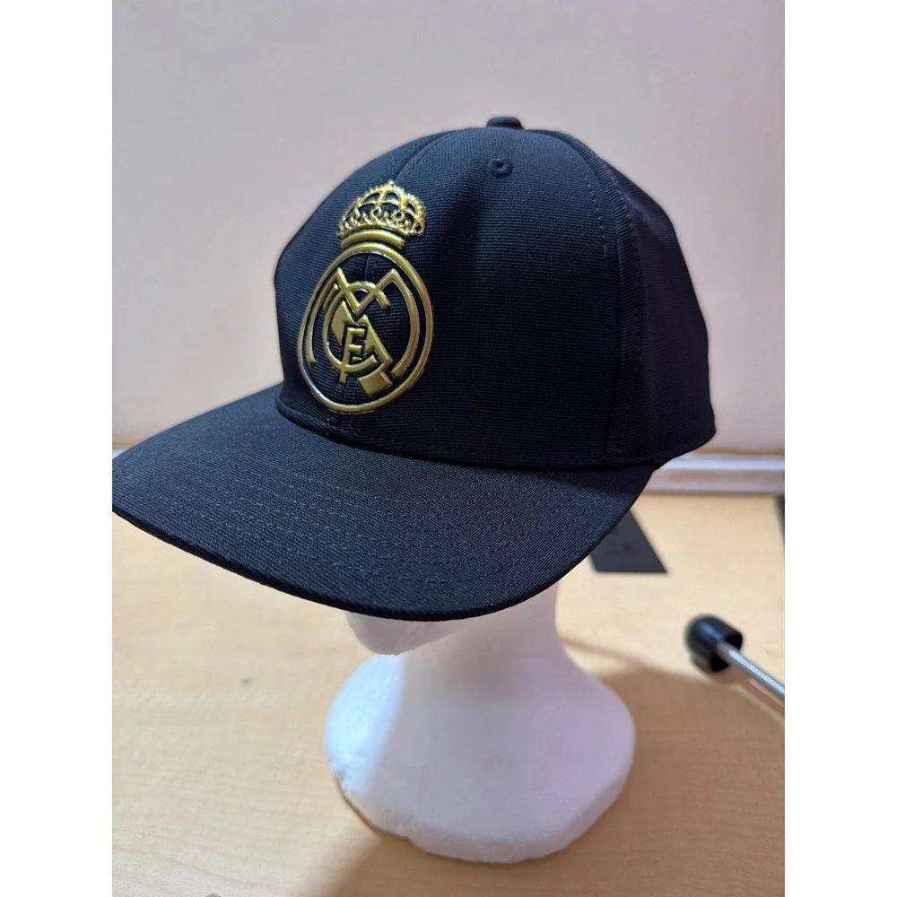 Real Madrid CF Black Gold Metallic Crest Adjustable Baseball Cap Hat Official